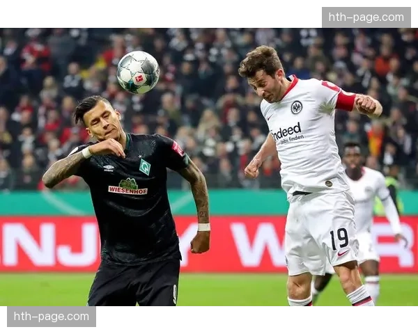 沙尔克04主场2-2战平科隆，错失逃离降级区良机